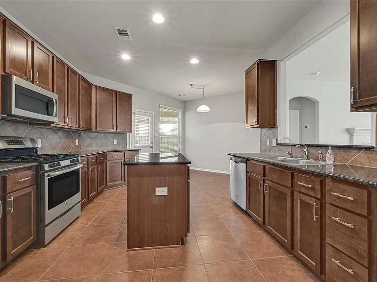 5331 Seabird St — Photo 19