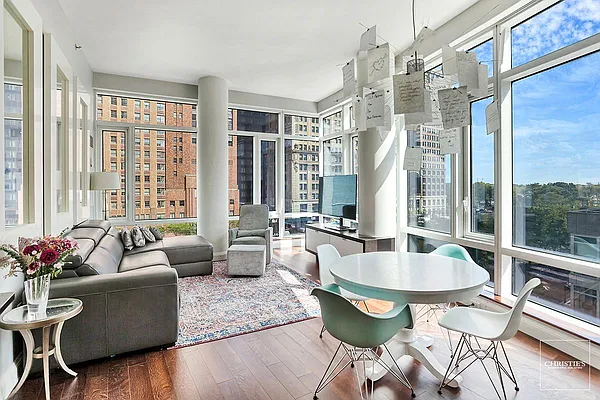 Rented by Christie's International Real Estate Group, LLC | media 41