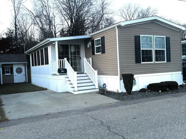 300 E Washington St Unit 56R, North Attleboro, MA 02760
