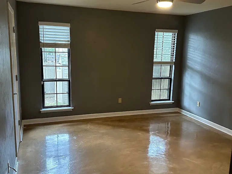 2545 Panther Creek Rd — Photo 5