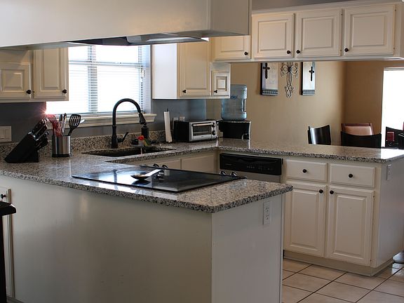 2nd image of 6808 Bonne Meadow Ln