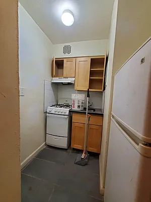 Rented by Best Apartments North Inc | media 22