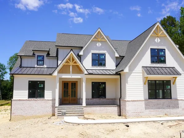 2445 Rosslare Mews Ln, Wendell, NC 27591