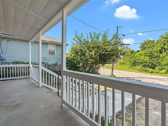 3rd image of 539 S Dunlop St