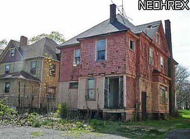 2nd image of 1233 Elm St