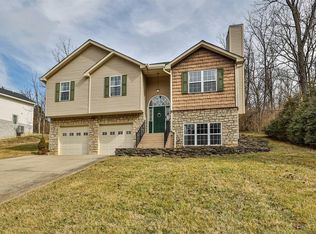 6587 Sheed Rd, Cincinnati, OH 45247