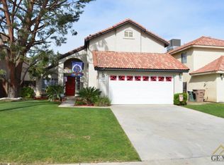 5717 Willowcrest St, Bakersfield, CA 93313