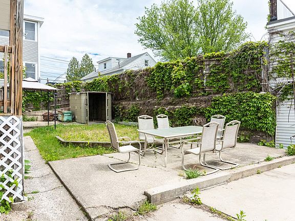 2nd image of 123 Tolles St #125