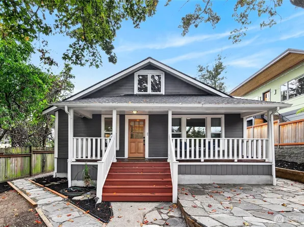 2732 NE 54th Street, Seattle, WA 98105