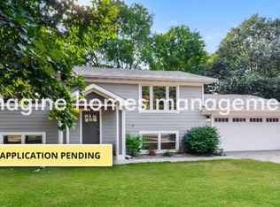 541 106th Ave NW, Coon Rapids, MN 55448