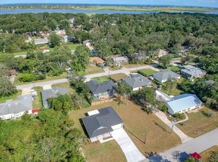 323 Shamrock Rd, Saint Augustine, FL 32086