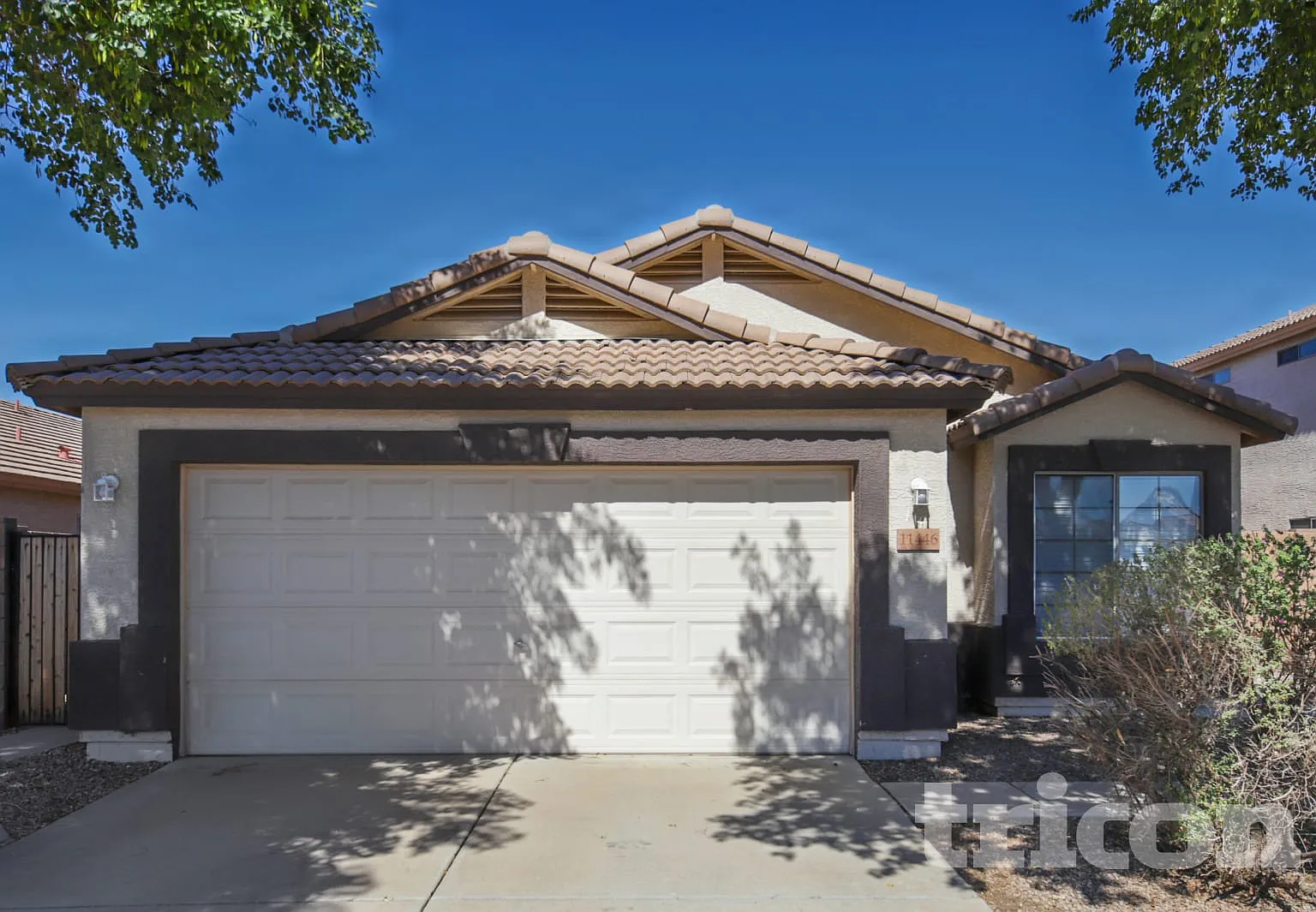 11446 W Roanoke Drive Avondale AZ — Photo 1
