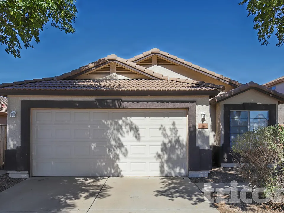 11446 W Roanoke Dr