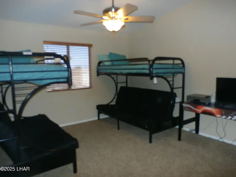 2304 Buckingham Blvd — Photo 18