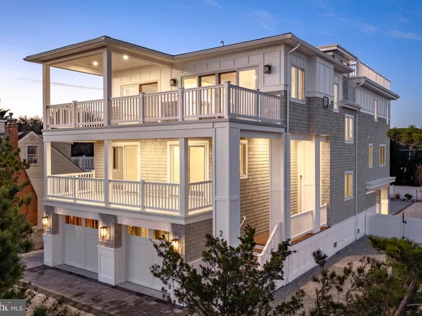 2 E Cumberland Ave, Harvey Cedars, NJ 08008