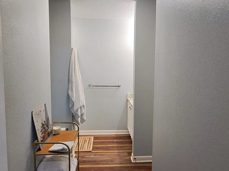 321 Bream Ave #207 — Photo 6