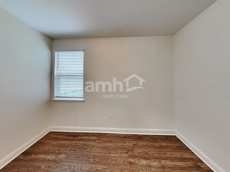 2993 Hill Valley Ln — Photo 14