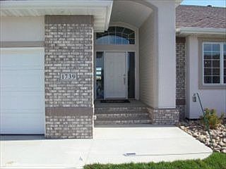 2nd image of 1739 Cypress Way