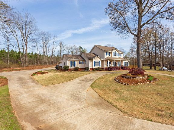 4th image of 150 Tumbleweed Ln