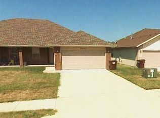 3897 S Timbercreek Ave, Springfield, MO 65807