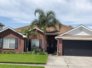 9 Goldenrod Ln, Westwego, LA 70094