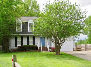 4500 Craigwood Dr, Charlotte, NC 28215