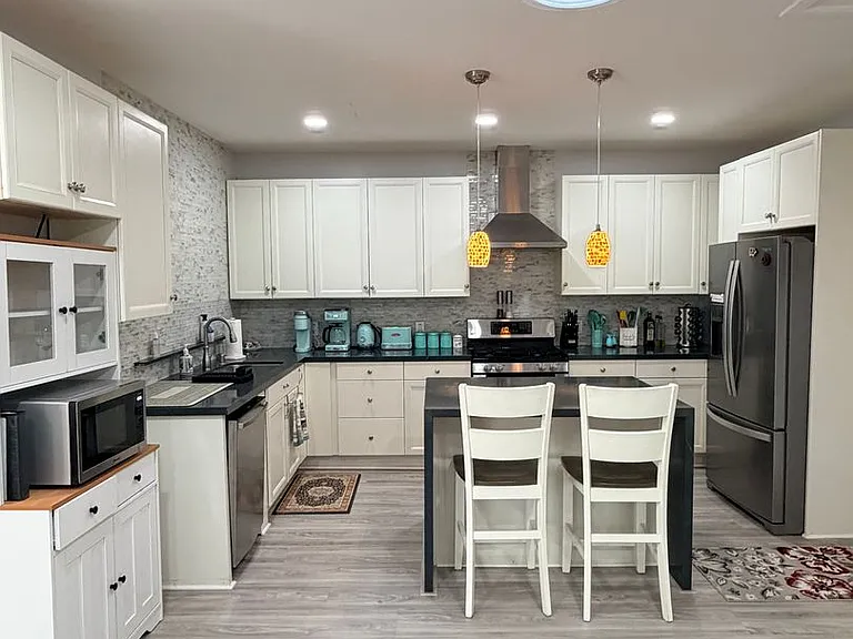 10628 Louisa Dr — Photo 9