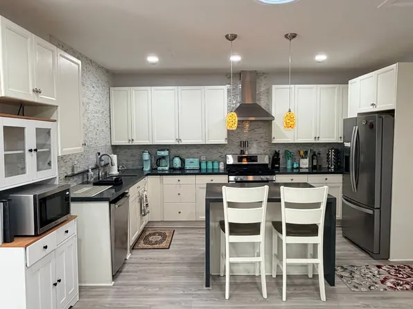 10628 Louisa Dr, La Mesa, CA 91941