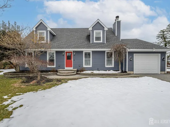 815 Michelle Ct, Lanoka Harbor, NJ 08734