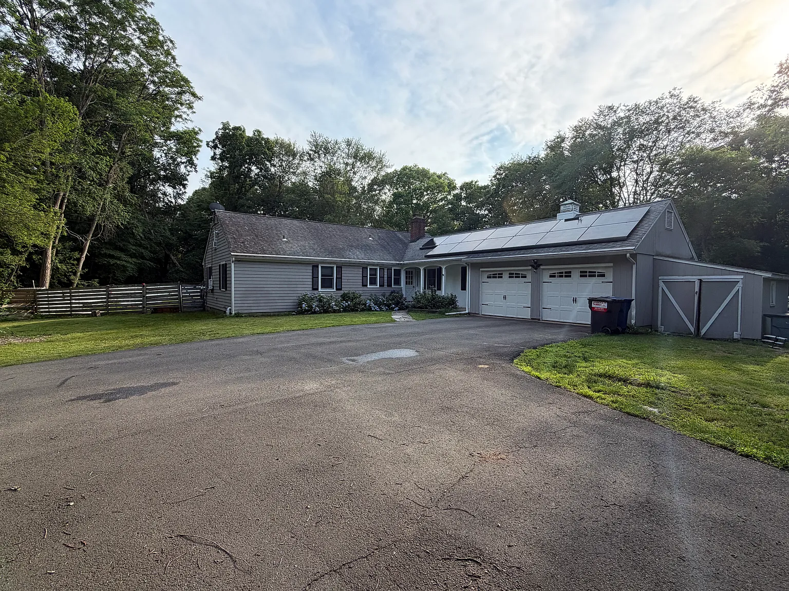 3 bed, 2200 sqft, $3,900 — Photo 4