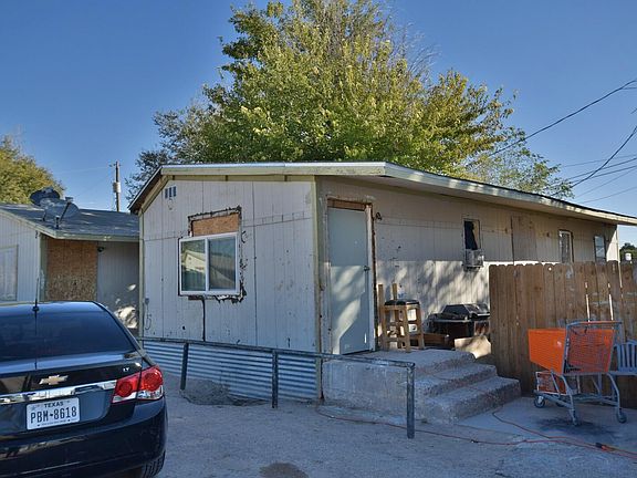 4th image of 1028 E Bender Blvd APT L