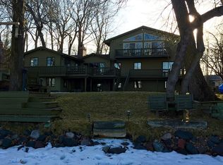 5882 Hobe Ln, White Bear Township, MN 55110