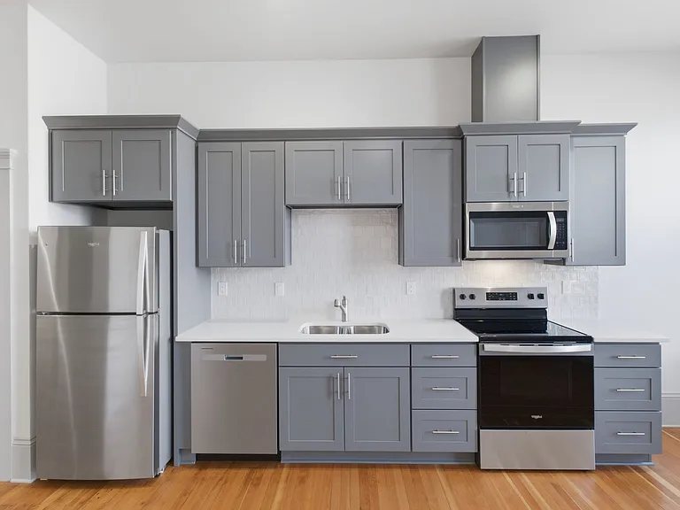 455 Court St NE #207 — Photo 7