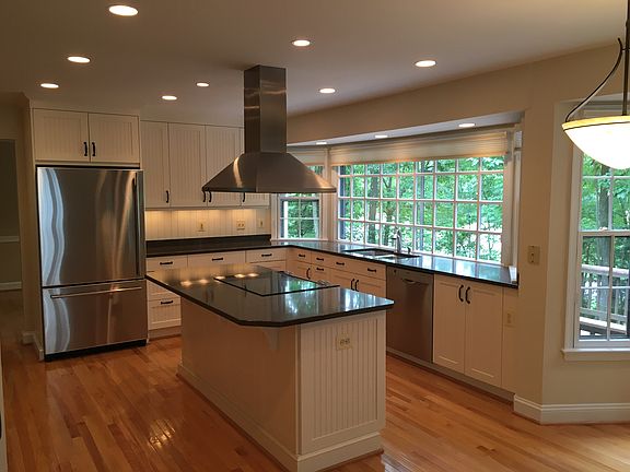 2nd image of 12456 Cavalier Dr