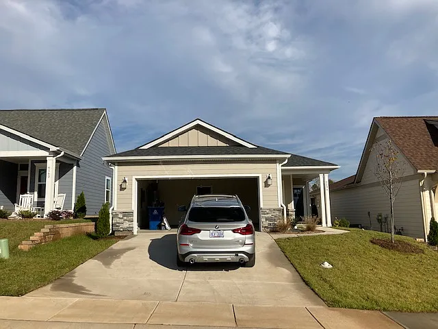 2 bed, 1468 sqft, $2,950 — Photo 1