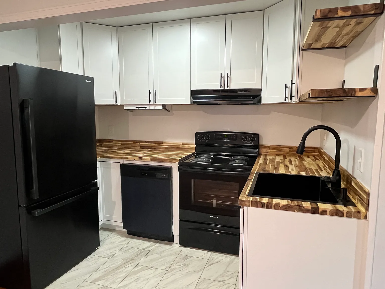 10 bed, 4246 sqft, $7,500 — Photo 3
