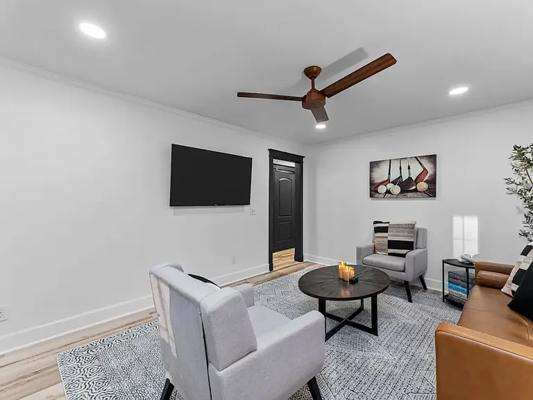 906 Bluebird Rd — Photo 12