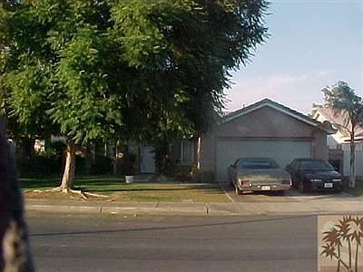 2nd image of 81260 Geranium Ave