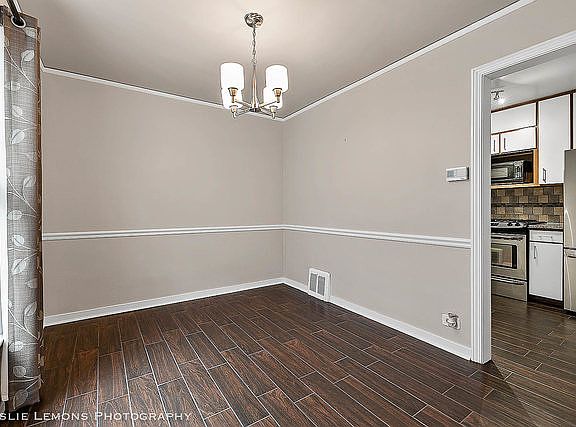 3rd image of 3604 S 58th Ct