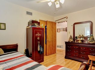 909 Ricketts St, Howe, TX 75459