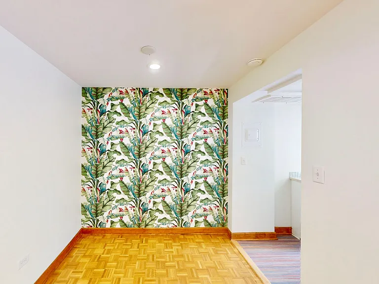 1300 Queens Rd #309 — Photo 4