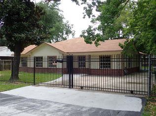 810 Tassell St, Houston, TX 77076