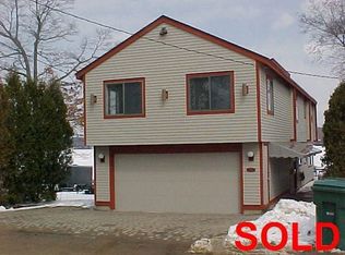 16 W Point Rd, East Hampton, CT 06424