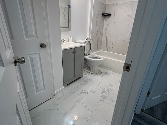 2nd image of 2608 Wade Rd SE APT 103
