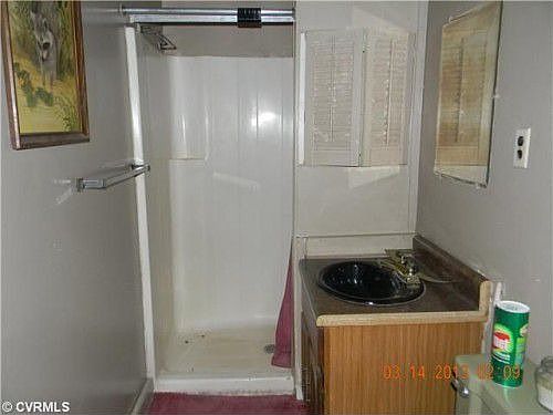 4th image of 112 Woodview Dr