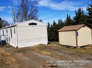 15 Karn Rd, Leicester, NC 28748