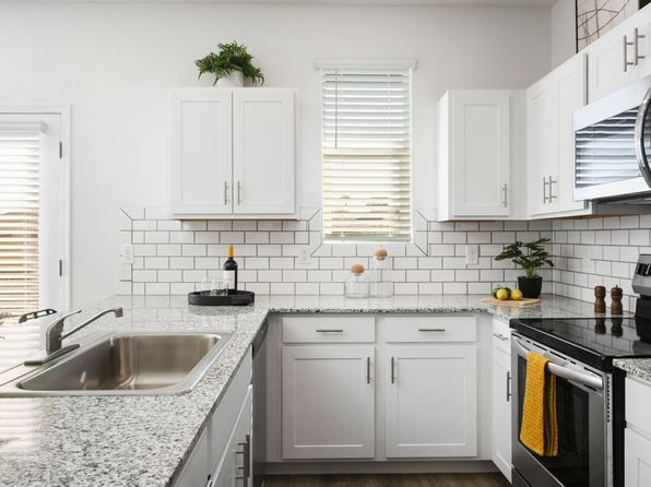 Townhomes at Sunnyside | 16520 N Greasewood St, Surprise, AZ