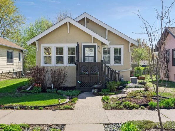 3222 James Ave N, Minneapolis, MN 55412
