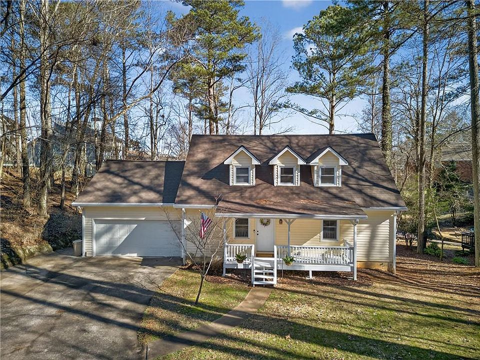 1st image of 9018 Lakeview Pkwy