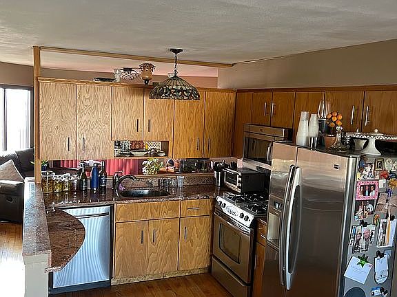 5th image of 92 Father Capodanno Blvd #2BD